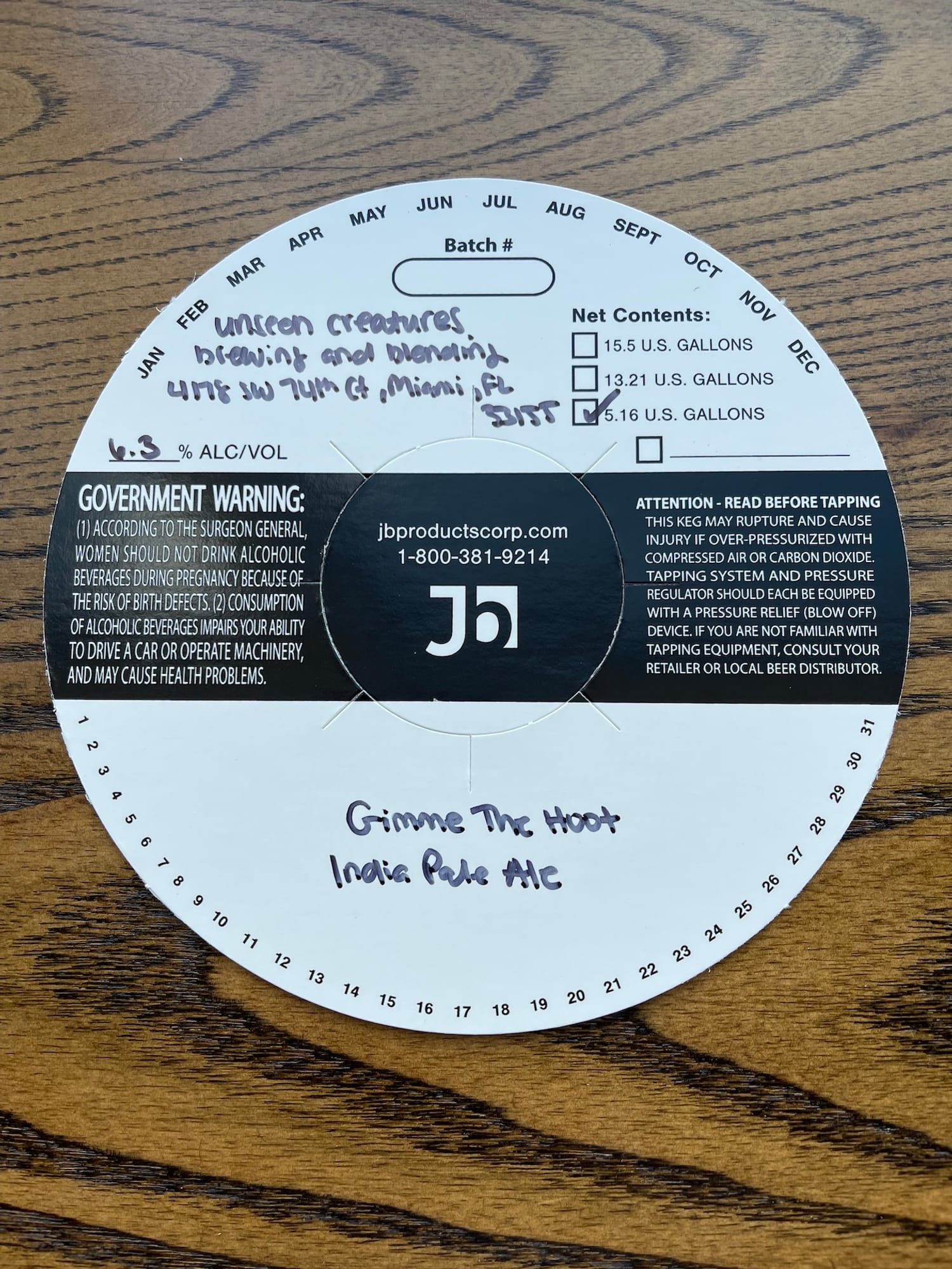 Gimme The Hoot by Unseen Creatures - beer label